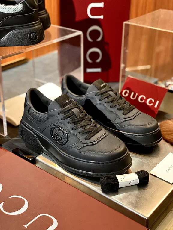 Gucci Shoe 